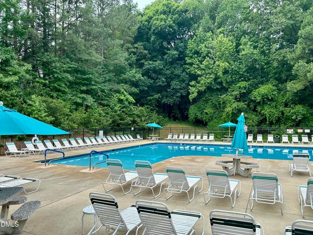 729 Little Leaf Court, Holly Springs, NC 27540