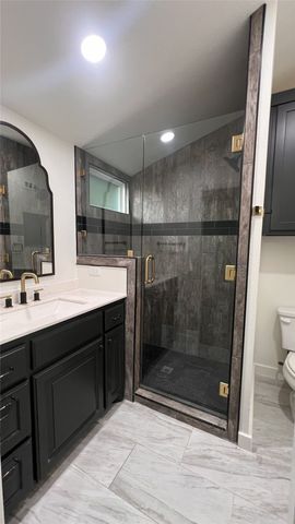 811 Thompson Street, Gainesville, TX 76240