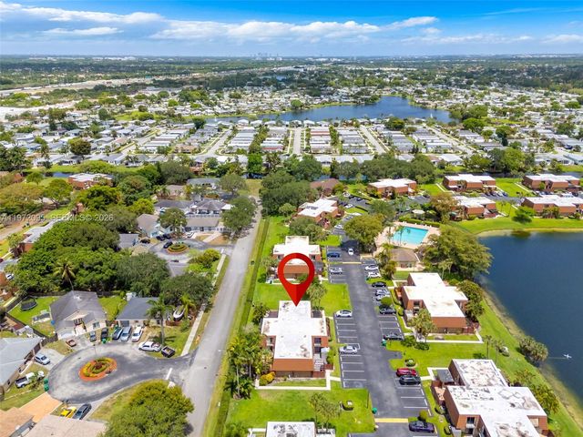 11903 SW 11th Ct, Davie, FL 33325