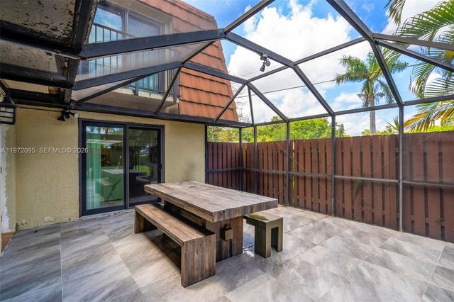 11903 SW 11th Ct, Davie, FL 33325