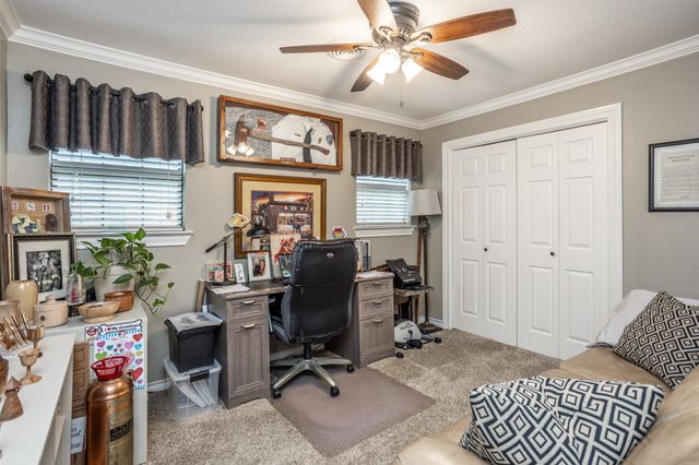 415 Rosedale Drive, Gainesville, TX 76240