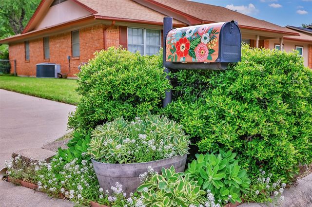 415 Rosedale Drive, Gainesville, TX 76240