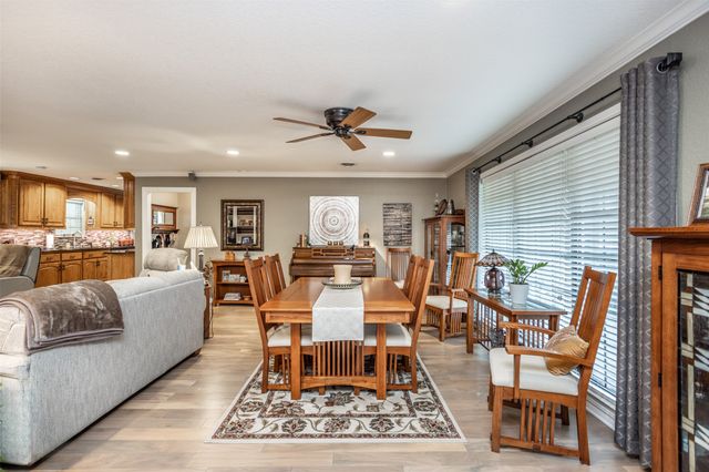 415 Rosedale Drive, Gainesville, TX 76240