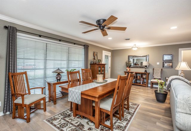 415 Rosedale Drive, Gainesville, TX 76240