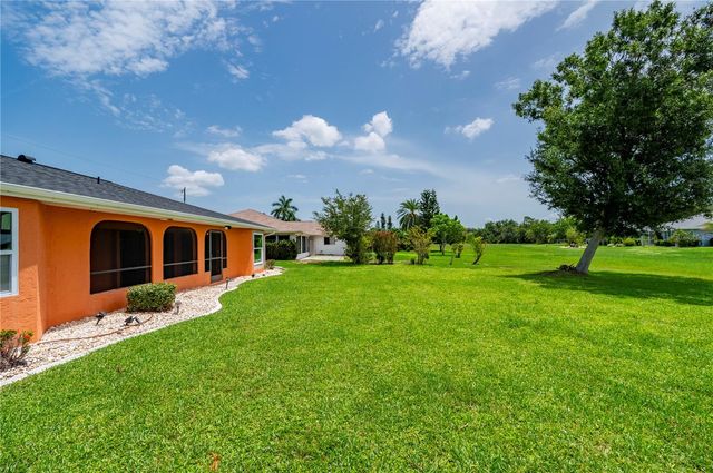 1659 BLUE LAKE CIRCLE, Punta Gorda, FL 33983