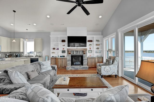 19 Osprey Drive, Sneads Ferry, NC 28460