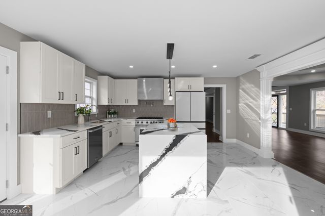 7530 Spalding Lane, Atlanta, GA 30350