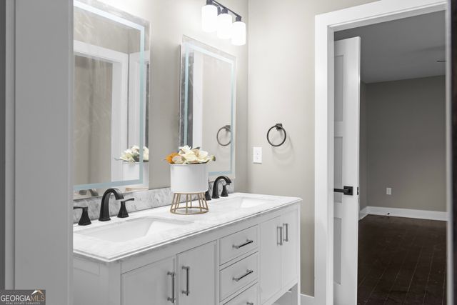 7530 Spalding Lane, Atlanta, GA 30350