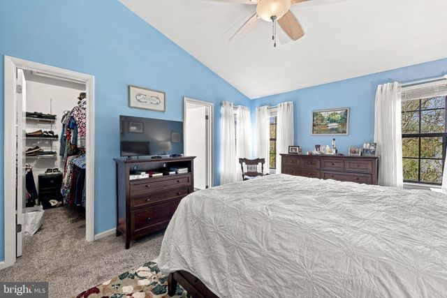 11 CHABLIS CT, Marlton, NJ 08053