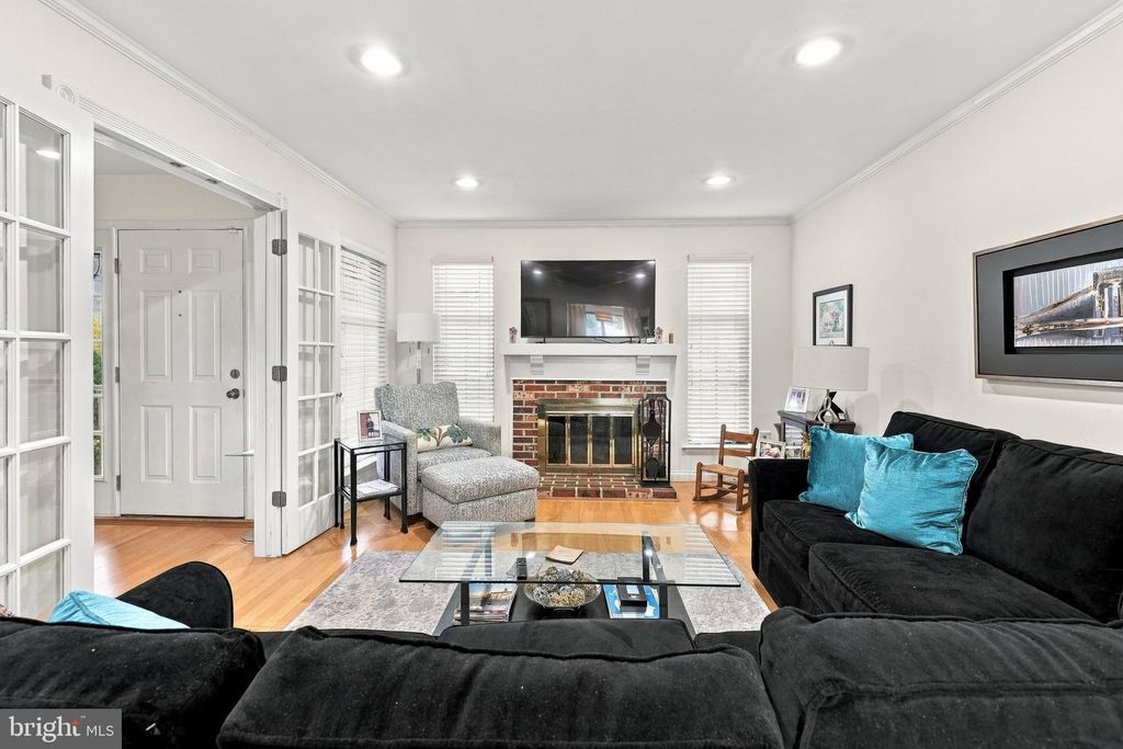 11 CHABLIS CT, MARLTON, NJ 08053 — photo 2