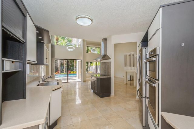5504 FOX HOLLOW Drive, Boca Raton, FL 33486