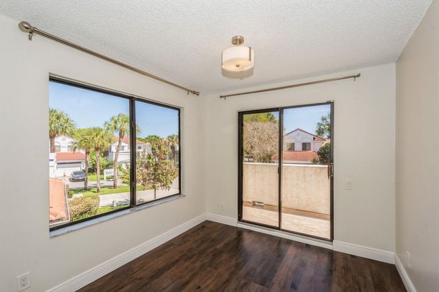 5504 FOX HOLLOW Drive, Boca Raton, FL 33486