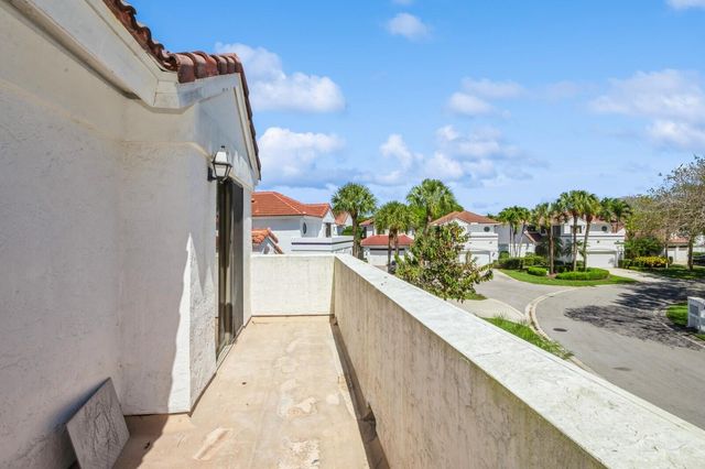 5504 FOX HOLLOW Drive, Boca Raton, FL 33486