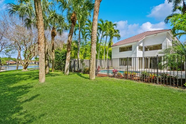 5504 FOX HOLLOW Drive, Boca Raton, FL 33486
