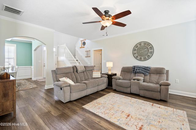 405 Falls Creek Court, Jacksonville, NC 28540