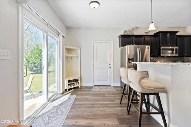 405 Falls Creek Court, Jacksonville, NC 28540