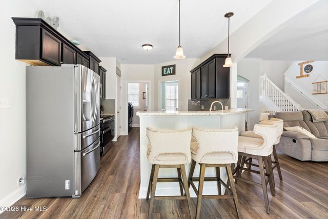 405 Falls Creek Court, Jacksonville, NC 28540