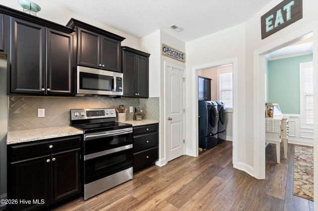 405 Falls Creek Court, Jacksonville, NC 28540