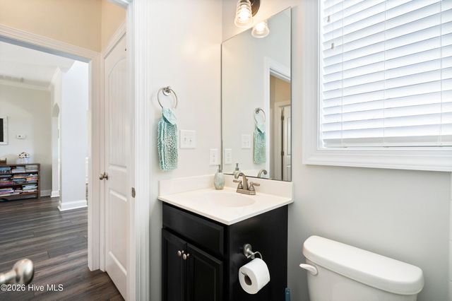 405 Falls Creek Court, Jacksonville, NC 28540