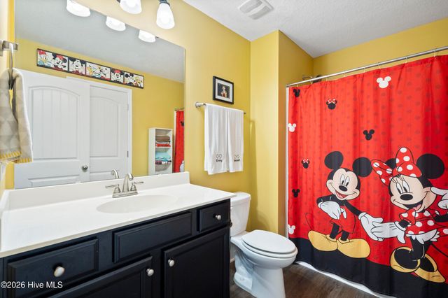 405 Falls Creek Court, Jacksonville, NC 28540