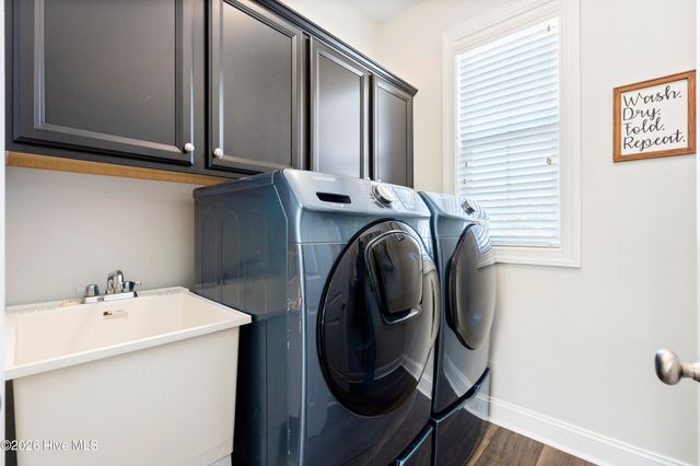 405 Falls Creek Court, Jacksonville, NC 28540