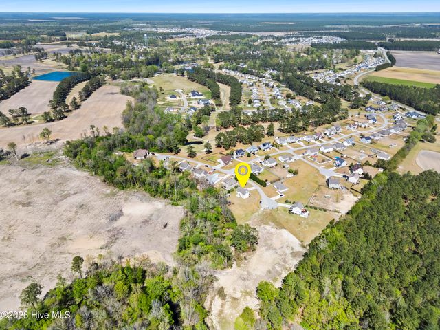 405 Falls Creek Court, Jacksonville, NC 28540