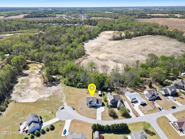 405 Falls Creek Court, Jacksonville, NC 28540