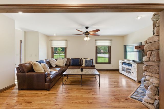 4747 Edgar Dillard Rd, Greenbrier, TN 37073