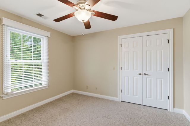 4747 Edgar Dillard Rd, Greenbrier, TN 37073