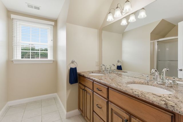 4747 Edgar Dillard Rd, Greenbrier, TN 37073