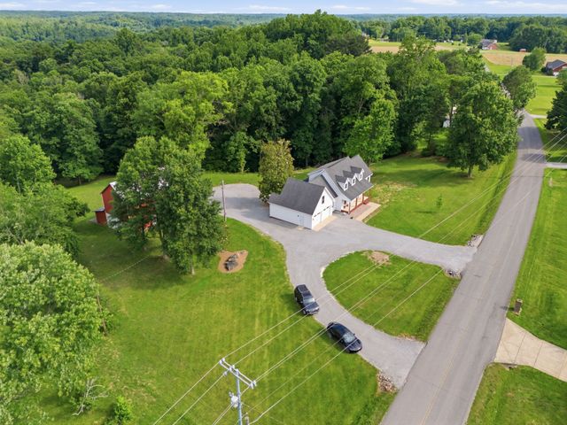 4747 Edgar Dillard Rd, Greenbrier, TN 37073