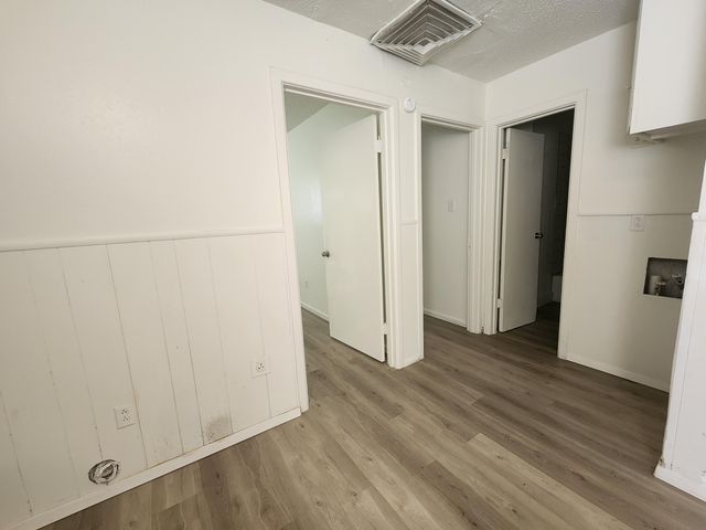 609 38th Street, B, Lubbock, TX 79404