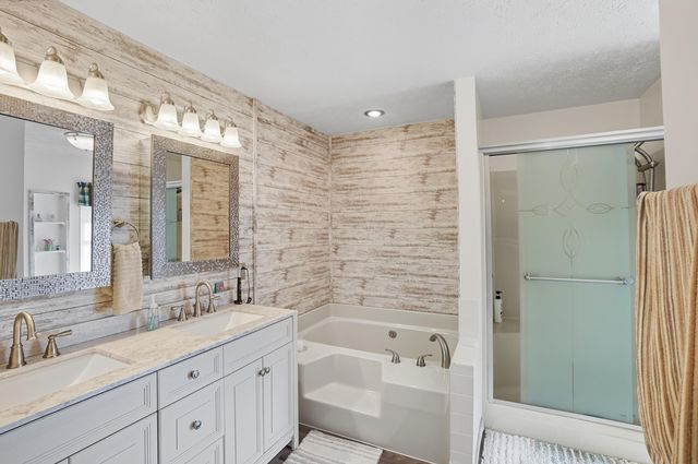 821 Leesburg Avenue, Washington Court House, OH 43160