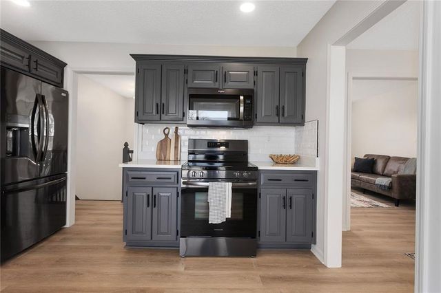 7316 Harry S. Truman Drive, Grandview, MO 64030