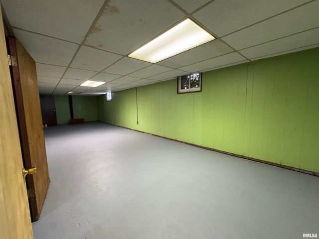 1830 COLLEGE Street, Springfield, IL 62704