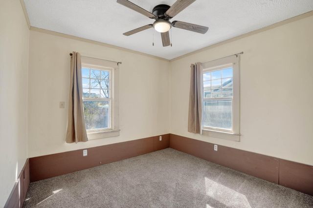 713 Riehl Street, Waterloo, IA 50703