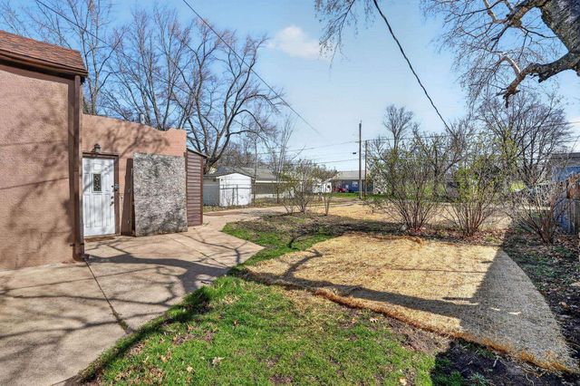713 Riehl Street, Waterloo, IA 50703
