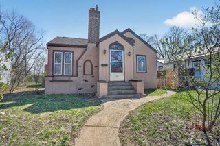 713 Riehl Street, Waterloo, IA 50703