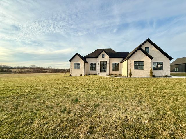 108 Crawford Creek Drive, Nicholasville, KY 40356