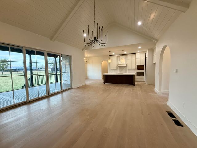 108 Crawford Creek Drive, Nicholasville, KY 40356