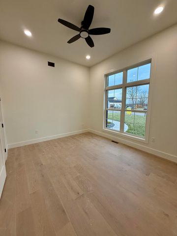 108 Crawford Creek Drive, Nicholasville, KY 40356