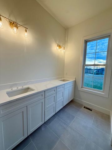 108 Crawford Creek Drive, Nicholasville, KY 40356