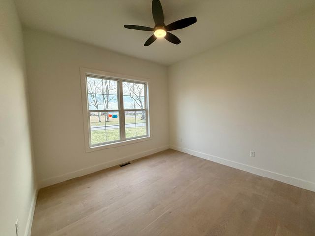 108 Crawford Creek Drive, Nicholasville, KY 40356