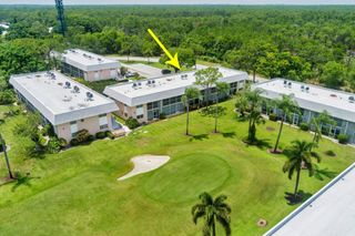 18081 SE Country Club Drive 98-10, Tequesta, FL 33469