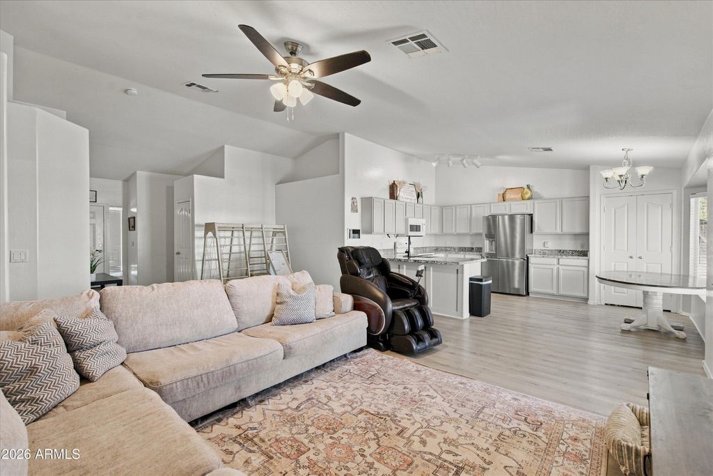 4416 E MEADOW LARK Way, San Tan Valley, AZ 85140 — photo 3