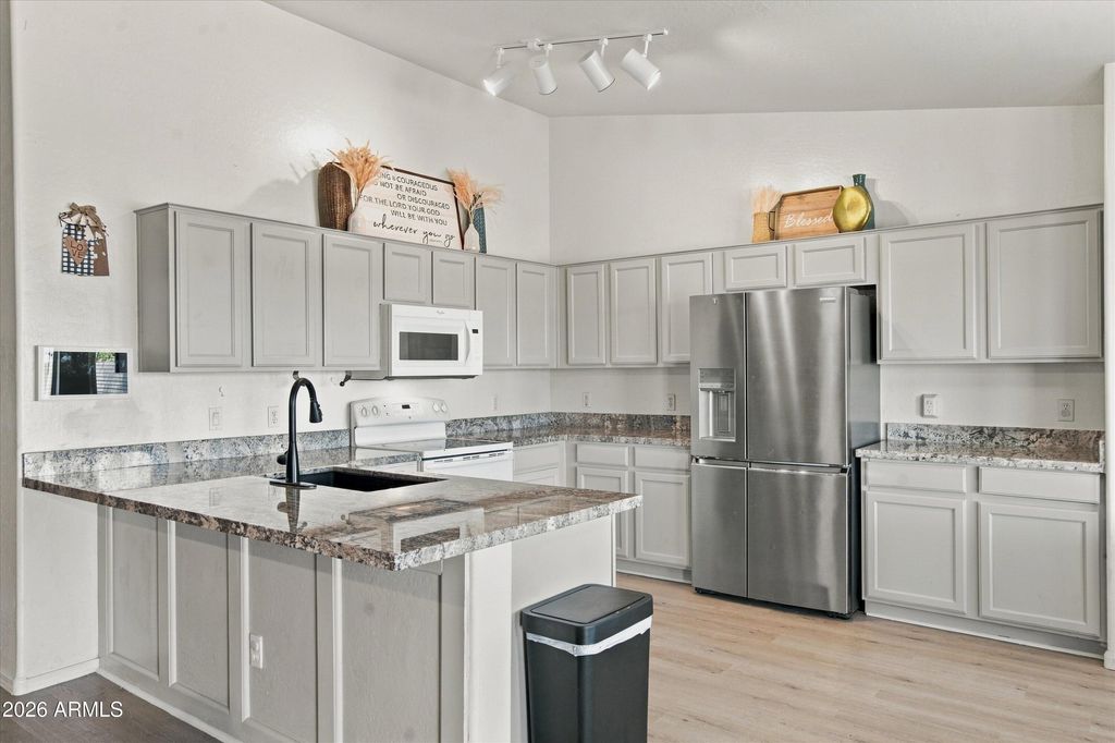 4416 E MEADOW LARK Way, San Tan Valley, AZ 85140 — photo 5