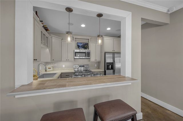 233 Bowen Drive, Anderson, SC 29621