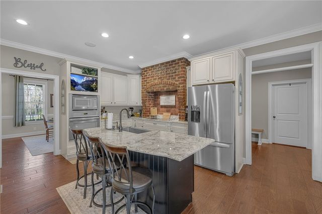 233 Bowen Drive, Anderson, SC 29621