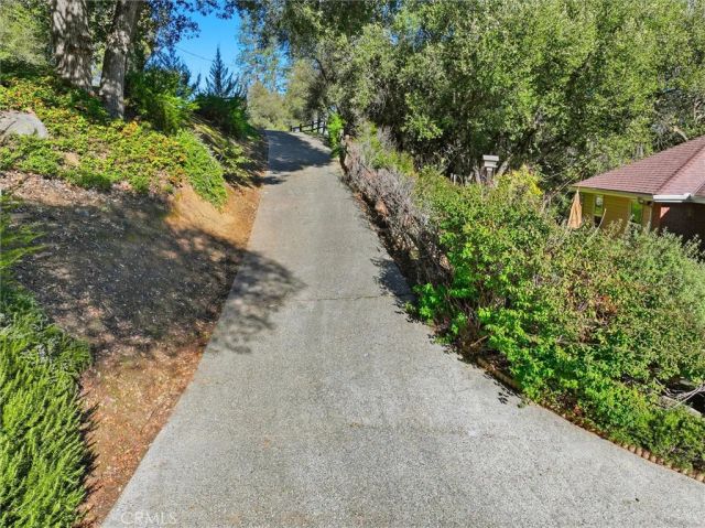 39309 Forest Park Lane, Oakhurst, CA 93644