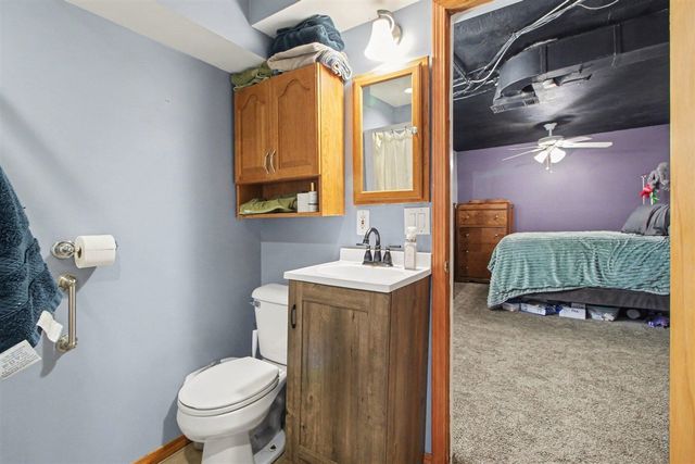 31748 Rosslyn Avenue, Garden City, MI 48135